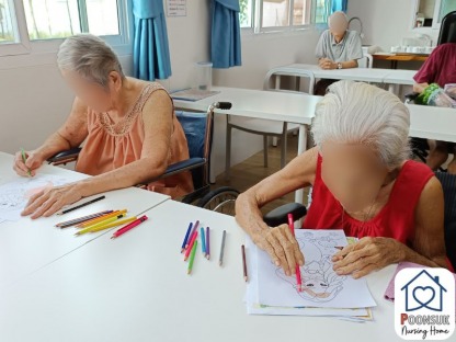 รับดูแลคนแก่ระยอง